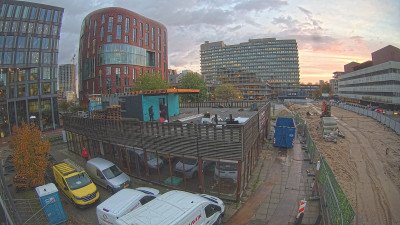 08:00