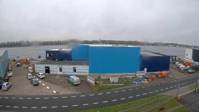 09:30