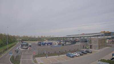09:15