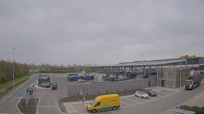 15:15