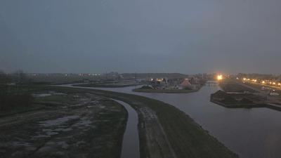 17:00