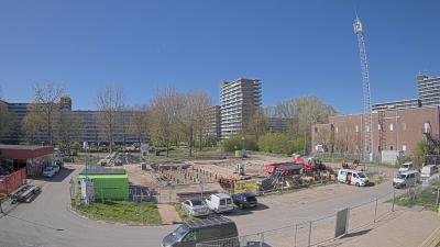 15:47