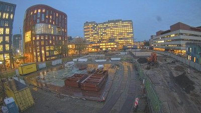 17:00