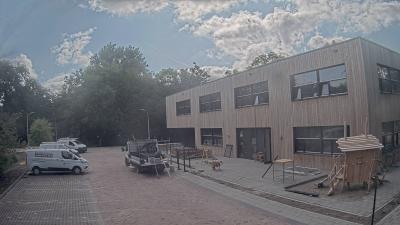 09:45