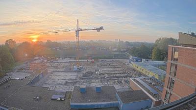 08:15