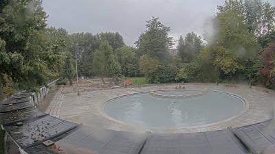 18:00