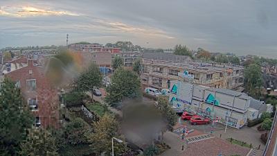 08:00