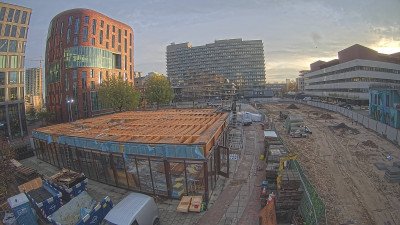 09:00