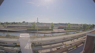 18:15