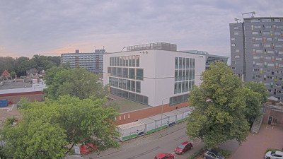 08:00