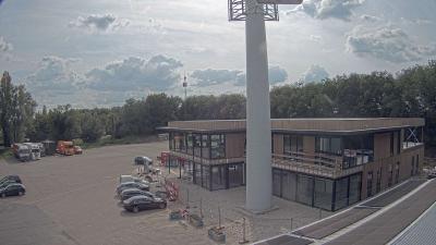 16:15