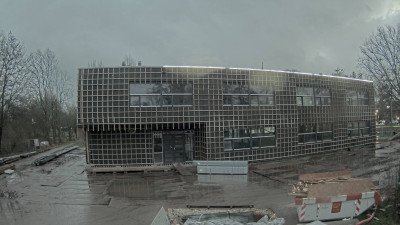 17:00