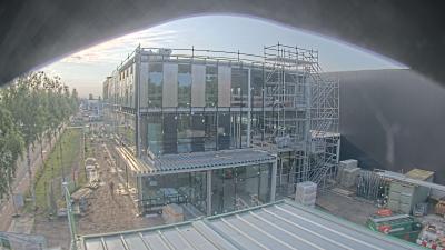 08:00