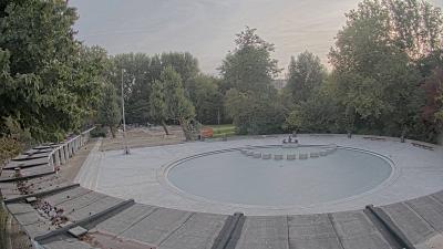 18:00