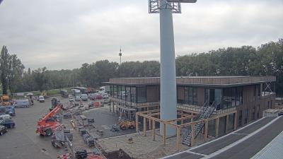 09:30