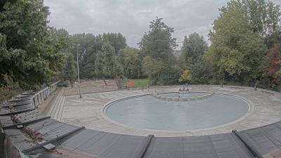 16:00