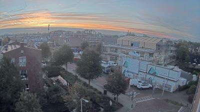 08:15