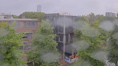 09:15
