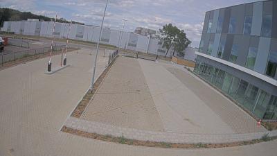16:30