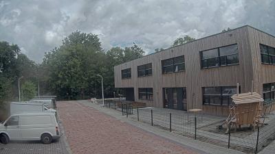 15:00