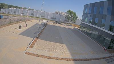 09:30