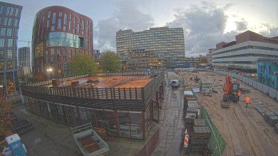 08:00