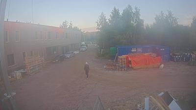 08:00