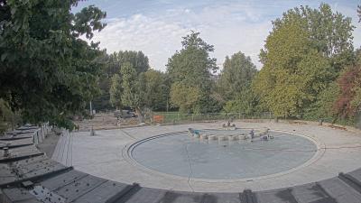 09:30