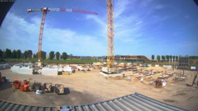 15:46