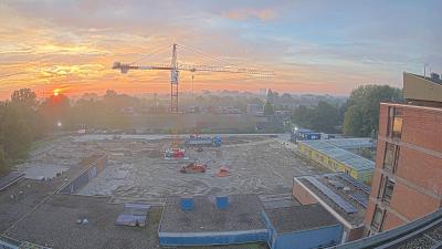 08:00