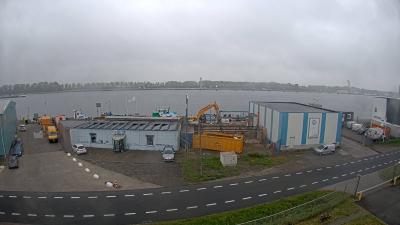 09:30