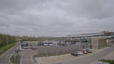 09:45