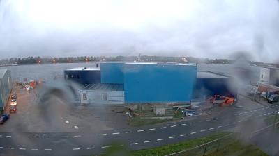 08:00