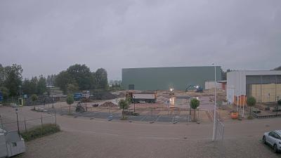 08:00