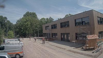 14:00
