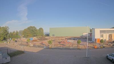 09:00
