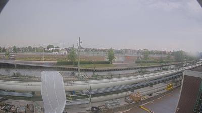 16:15