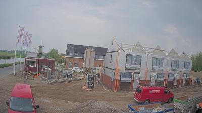 15:45