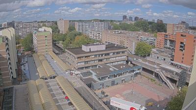 17:00