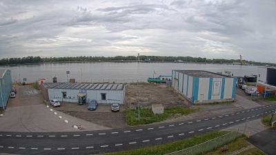 09:16