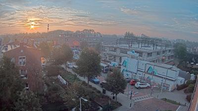 08:15