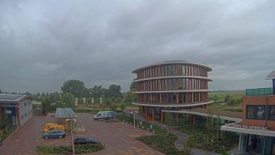 08:00