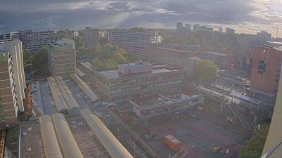 08:00
