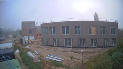 08:00