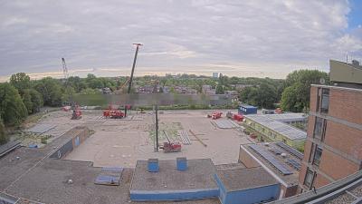 09:30