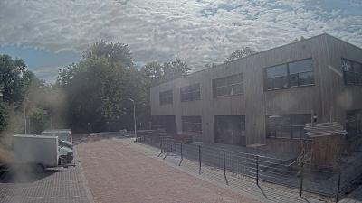 09:45