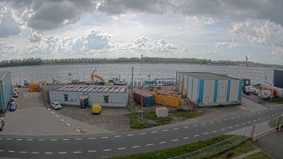 16:30