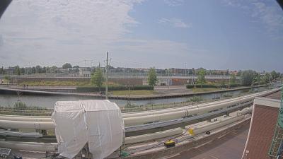 15:30