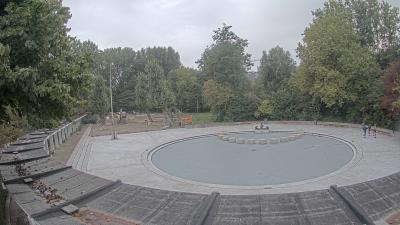 09:15