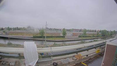 18:15